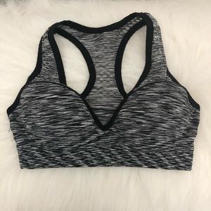PINK VICTORIA’S SECRET SPORTS BRA XS